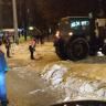 Жилищные службы Орджоникидзевского района на посту с раннего утра