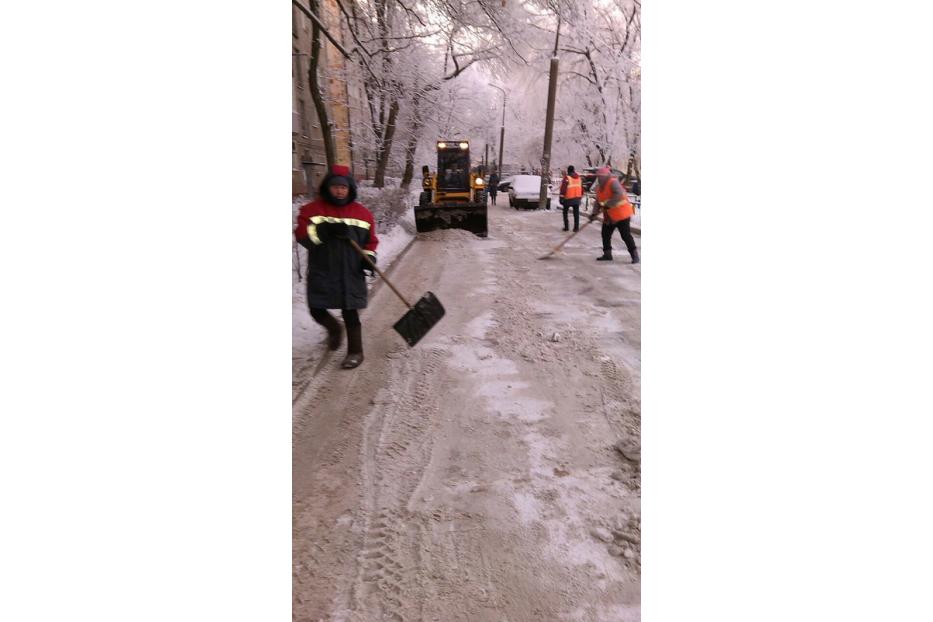 График очистки дворов  Орджоникидзевского района на 22 декабря 2018 года