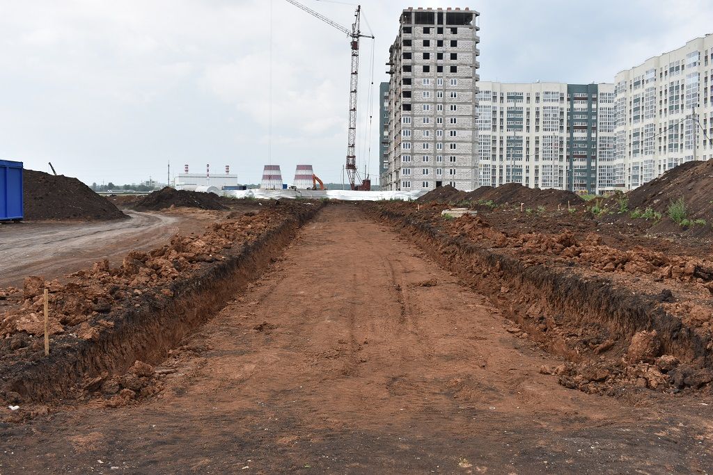 Активными темпами в Ленинском районе идет строительство дорог 