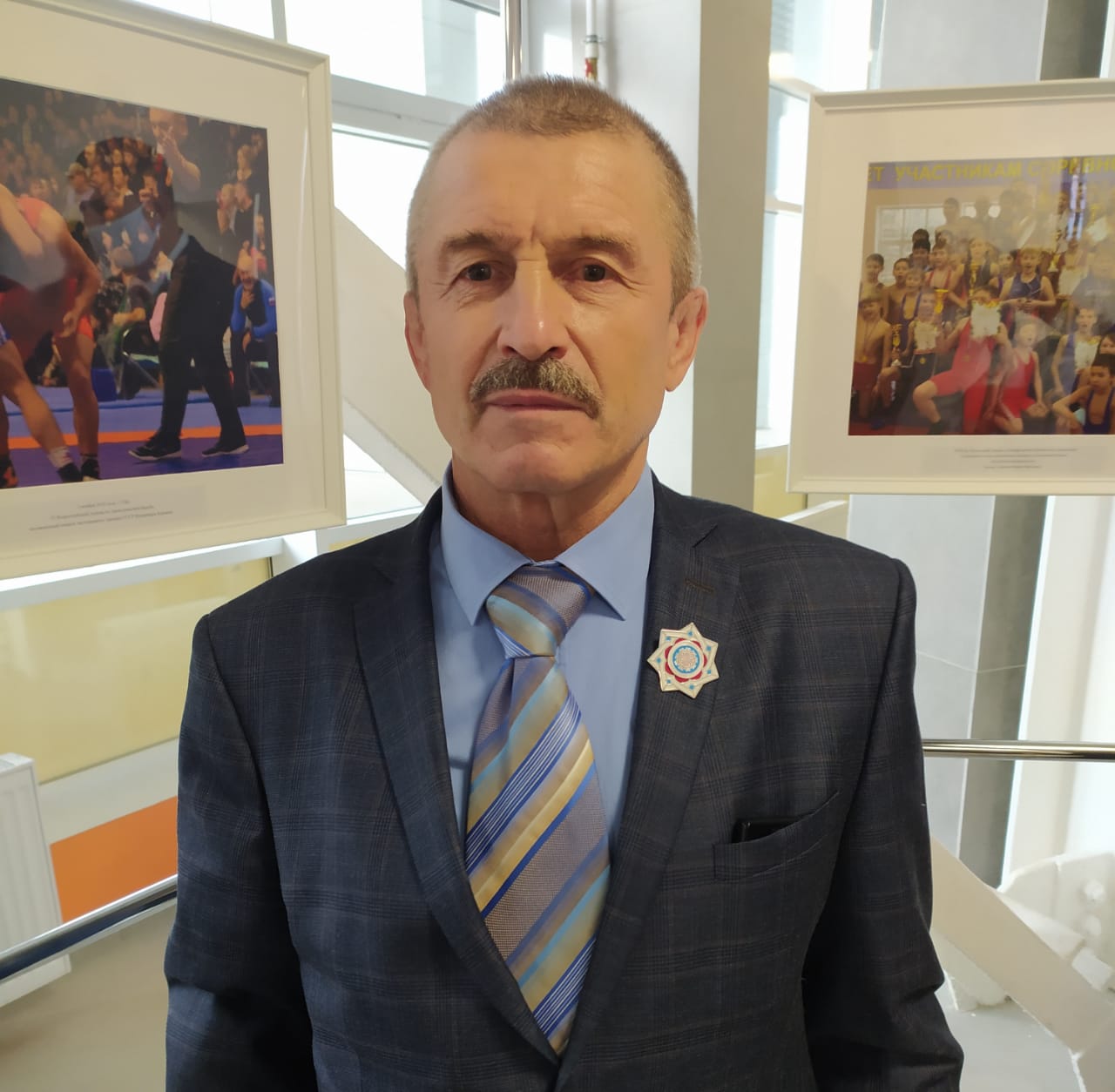 Труженик Октябрьского района удостоился Ордена Дружбы народов