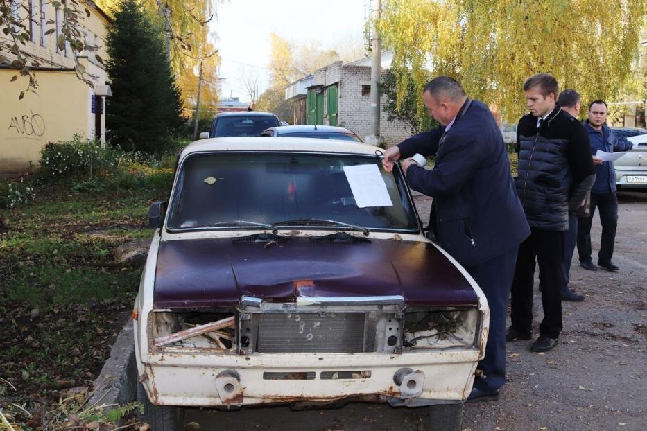 Вниманию владельцев брошенных, бесхозяйных и разукомплектованных транспортных средств!