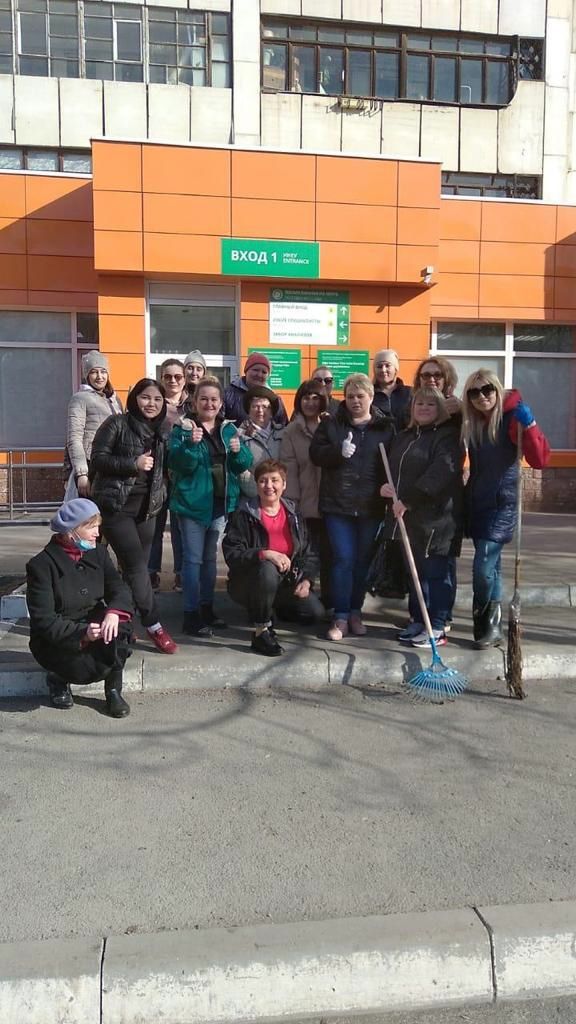 Коллектив Городской детской клинической больницы №17 г.Уфа принял участие в общегородском субботнике