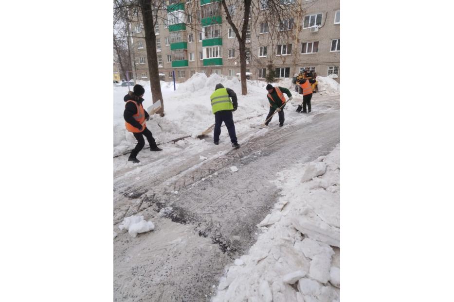График комплексной очистки дворов и кровель в Орджоникидзевском районе на 12 марта 2019 года 