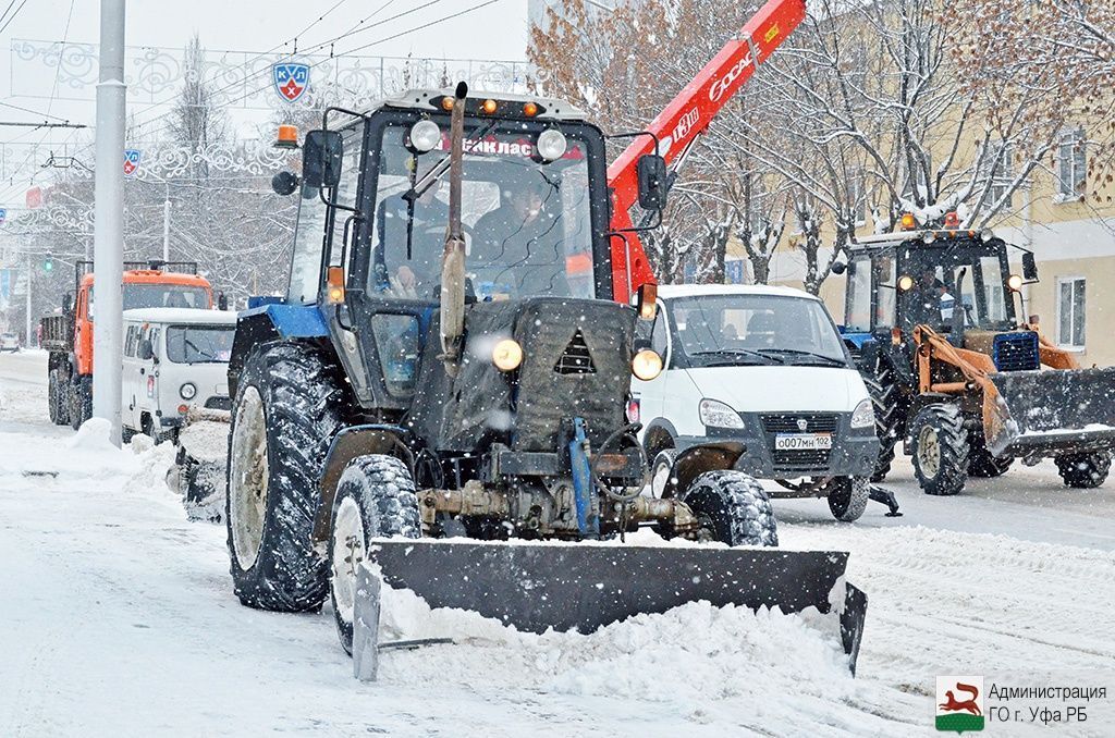 На оперативном совещании в муниципалитете обсудили вопросы уборки снега